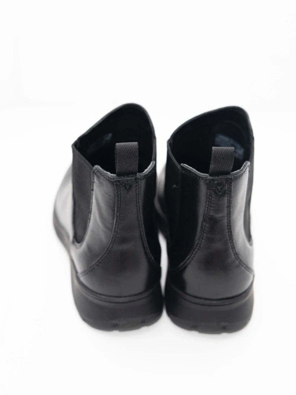 Vionic - Evergreen Waterproof Leather Chelsea Ankle Boots
